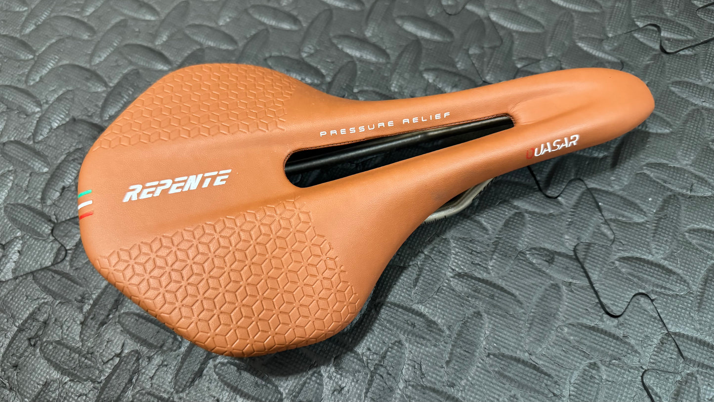 Saddle | Selle Repente Quasar Saddle 142mm | (Used Item)