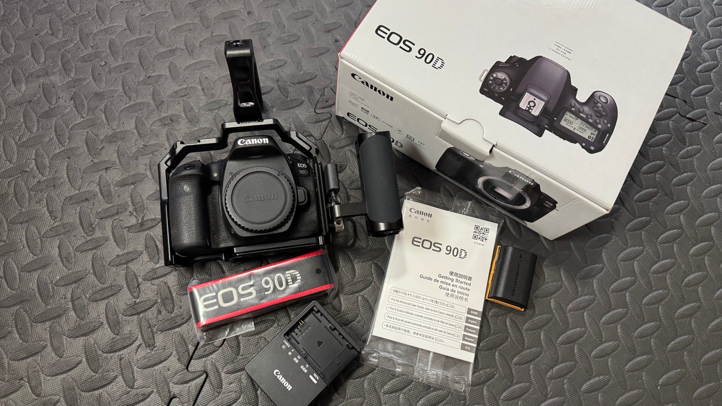 Canon 90d + Extras | (Used Item)