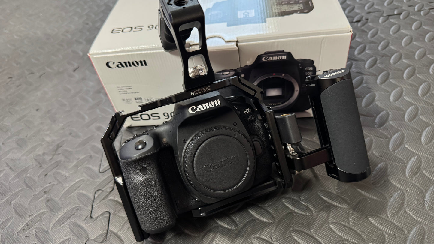 Canon 90d + Extras | (Used Item)