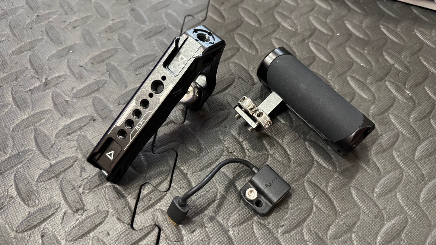 Canon 90d + Extras | (Used Item)